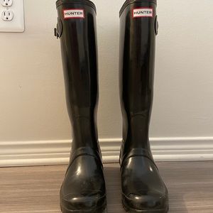 Authentic Tall Hunter Rain Boots, black